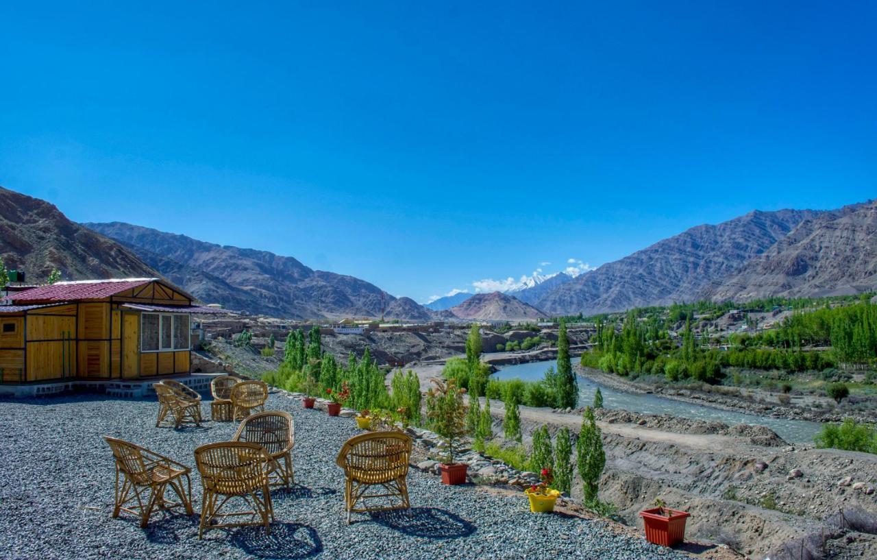Neryok'S Indus View 호텔 Chimre 외부 사진